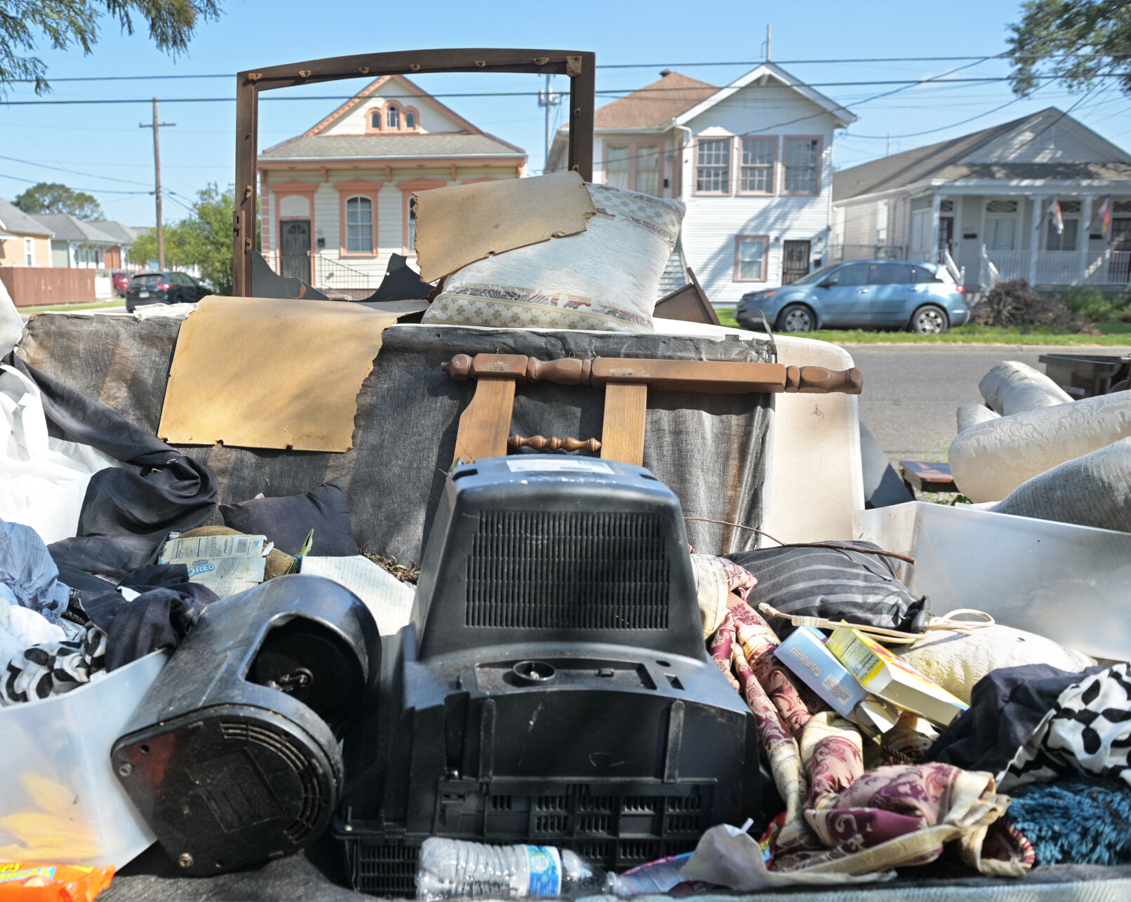 NO.postevictions.adv.001.JPG